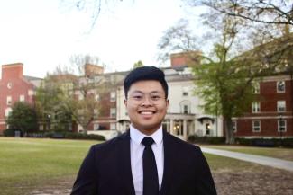 Khoa Le Headshot
